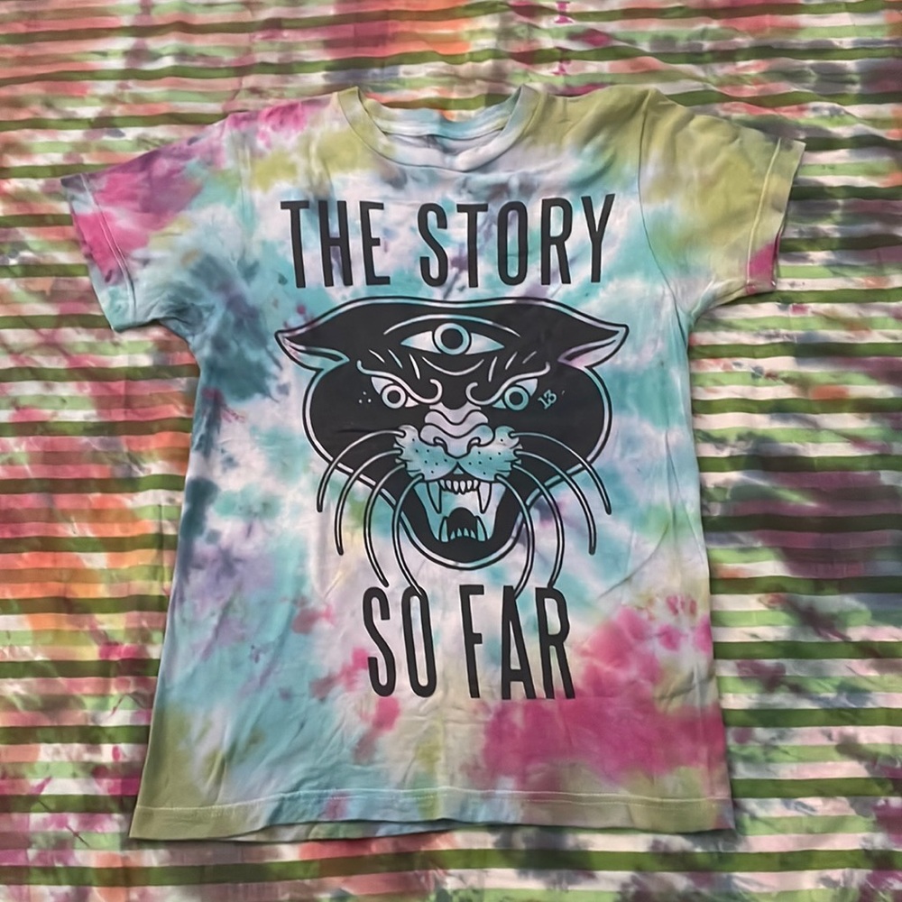 Tie dye story of the year band tee size small